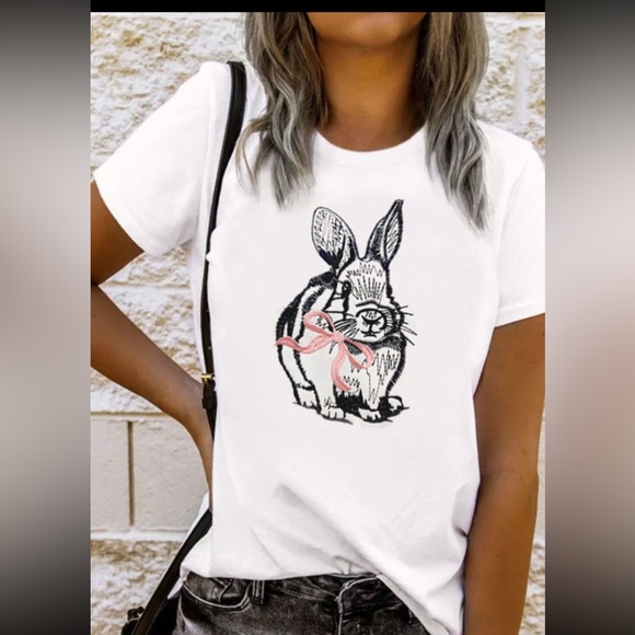 1082. Bunny embroidered shirt sleeve TShirt - Picture 2 of 2